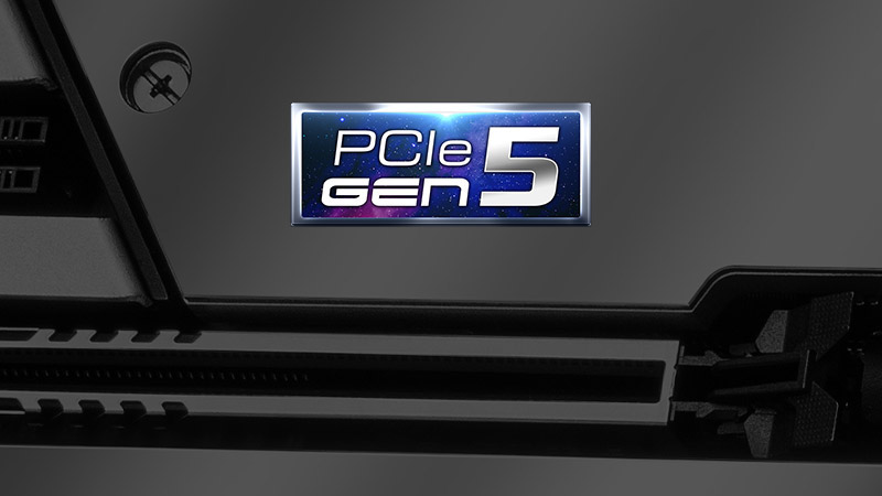 采用表面组装技术的 PCIe5.0